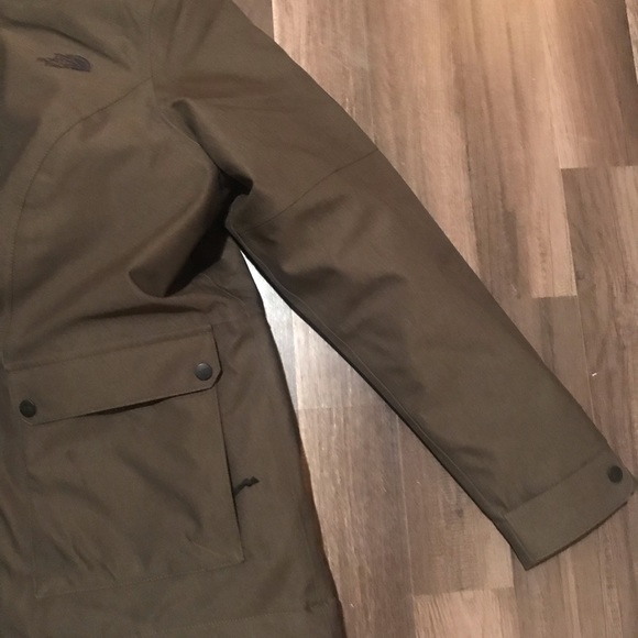 ❌SOLD❌North Face Firesyde Insulated Jacket - Picture 7 of 8